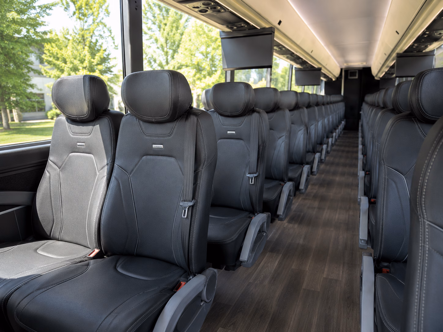 bus rentals to dahlonega s tasting rooms along the georgia wine highway