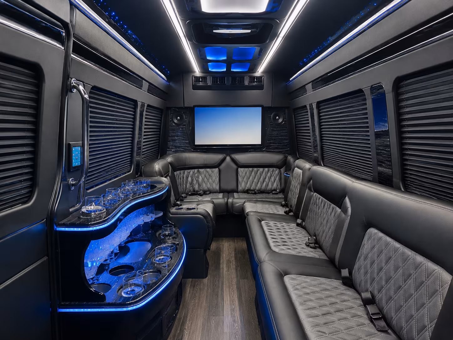 convention and corporate event buses at the gwcc and beyond