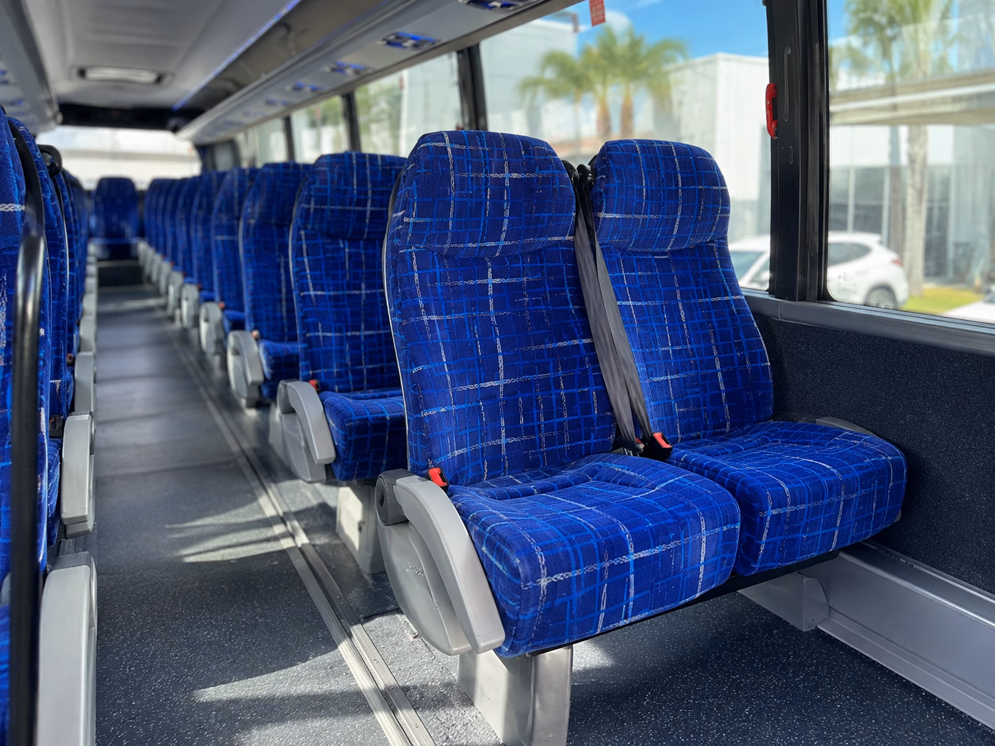 easy bus travel for georgia tech yellow jackets games at bobby dodd stadium