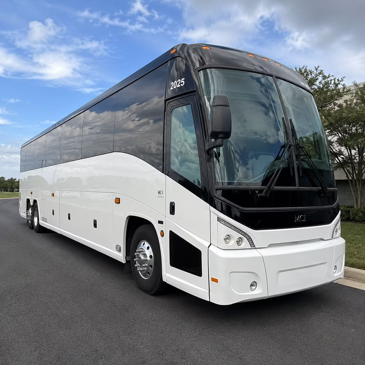 recurring shuttle buses for atlanta s multisite and suburban congregations