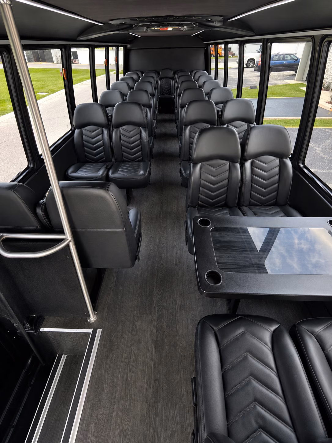 rehearsal dinner minibuses between atlanta restaurants and hotels