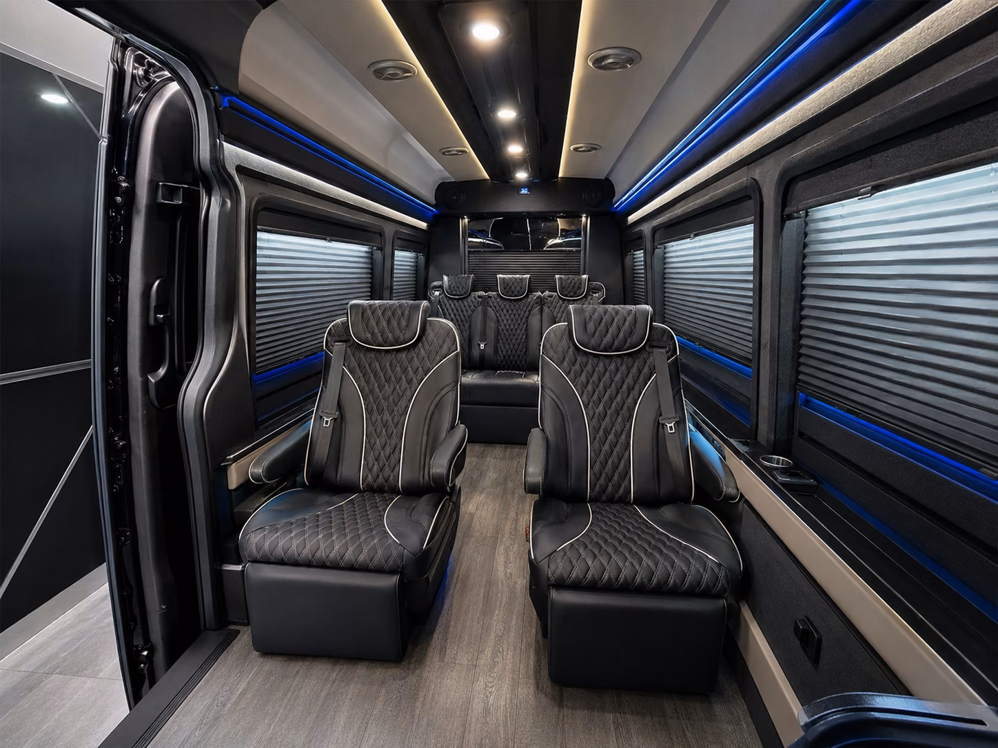 suburban airport shuttle buses from alpharetta roswell marietta and gwinnett
